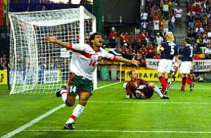 الفيفا تعترف - أهداف المغرب ضد اسكوتلندا 1998 "الأجمل في التاريخ"